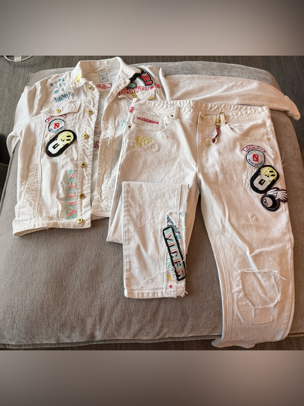Dreamland White Patchwork Denim Jacket & Jeans Set with Embroidered Patches